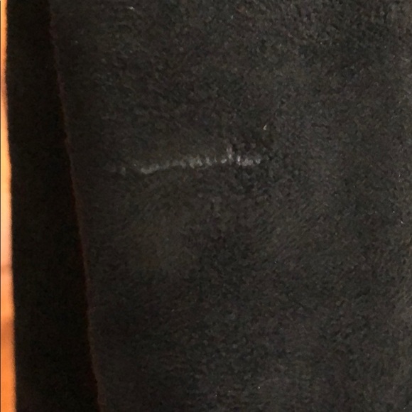 High Boots - Picture 2 of 3